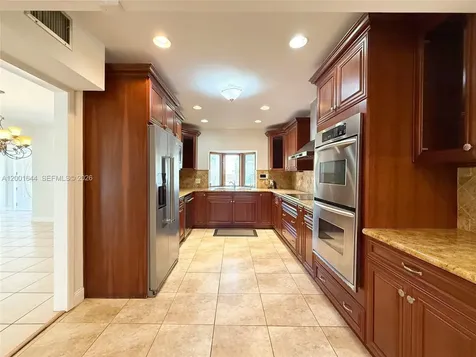 6282 SW 133rd Street Pinecrest FL 33156