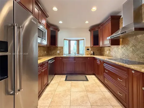 6282 SW 133rd Street Pinecrest FL 33156