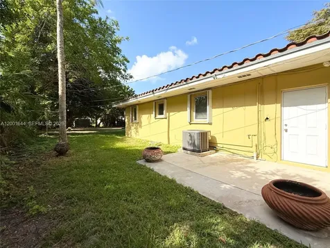 6282 SW 133rd Street Pinecrest FL 33156
