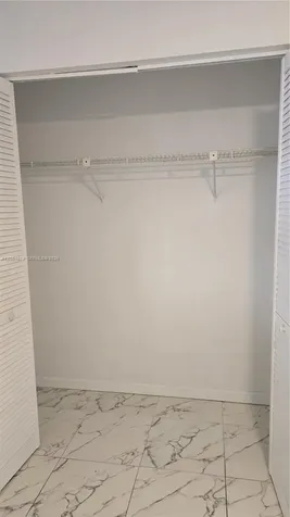 2605 W 67th Place Hialeah FL 33016