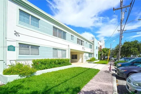2250 Bay Drive Miami Beach FL 33141