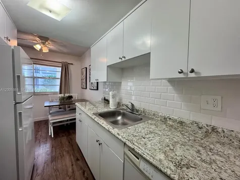 202 Lucerne Avenue Lake Worth FL 33460