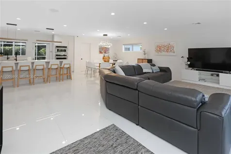 1220 Azalea Crescent Hollywood FL 33019