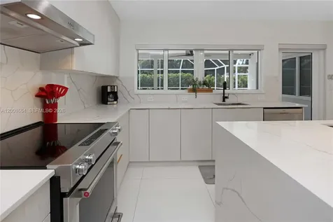 1220 Azalea Crescent Hollywood FL 33019