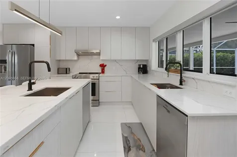 1220 Azalea Crescent Hollywood FL 33019