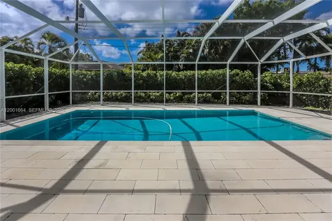 1220 Azalea Crescent Hollywood FL 33019