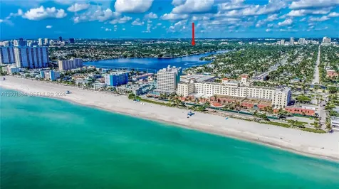 1220 Azalea Crescent Hollywood FL 33019