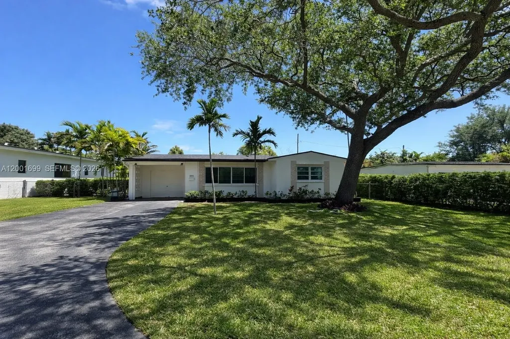 11111 SW 78th Court Pinecrest FL 33156