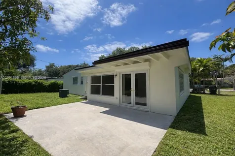 11111 SW 78th Court Pinecrest FL 33156