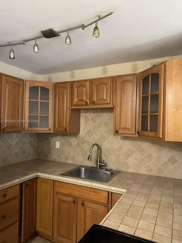 10383 N Kendall Drive Miami FL 33176