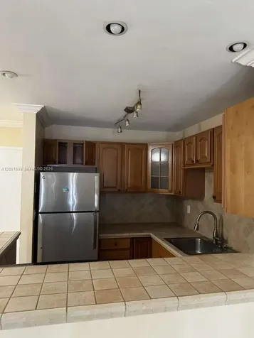 10383 N Kendall Drive Miami FL 33176