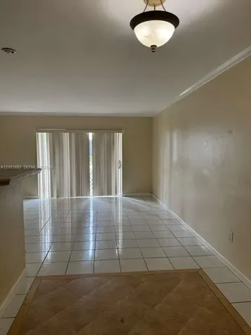 10383 N Kendall Drive Miami FL 33176