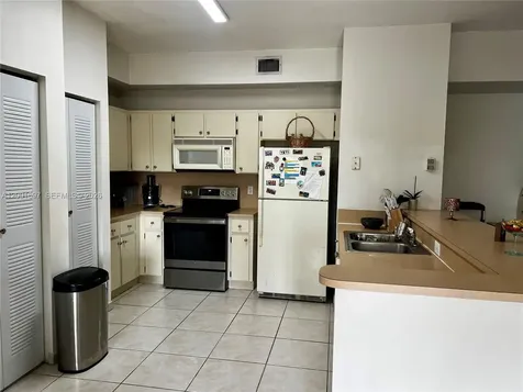 7290 NW 114th Avenue Doral FL 33178