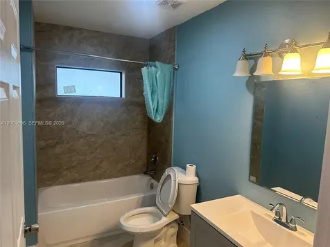 587 NW 100th Street Miami FL 33150