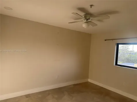 587 NW 100th Street Miami FL 33150
