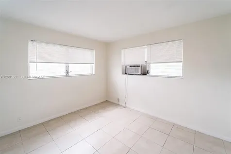 1241 W River Drive Margate FL 33063