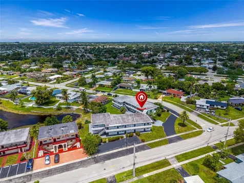 1241 W River Drive Margate FL 33063