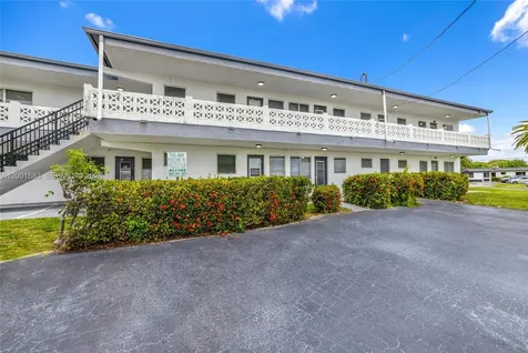 1241 W River Drive Margate FL 33063