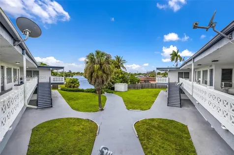 1241 W River Drive Margate FL 33063