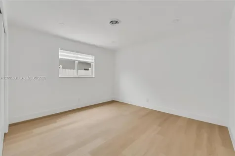 1611 NE 50th Court Fort Lauderdale FL 33334