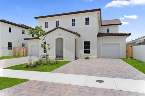 27317 SW 133rd Path Homestead FL 33032