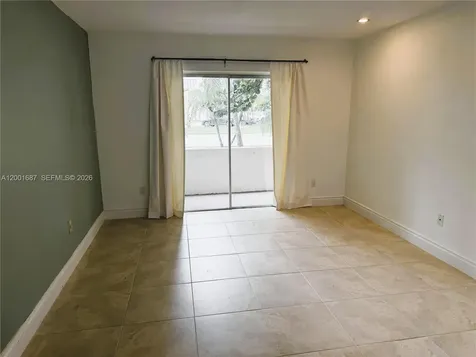 7483 SW 82nd Street Miami FL 33143