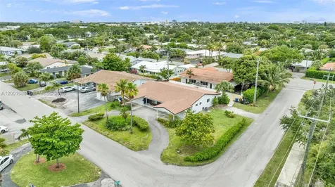 1611 NE 50th Court Fort Lauderdale FL 33334
