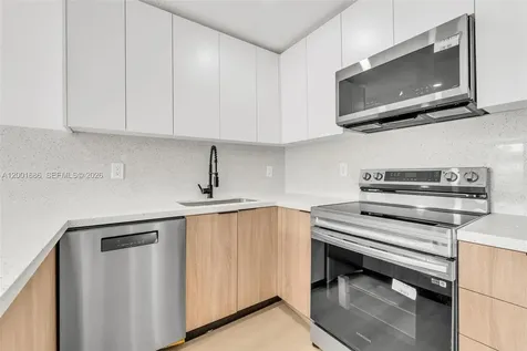 1611 NE 50th Court Fort Lauderdale FL 33334