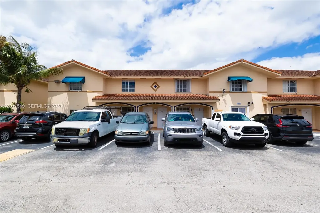 10017 W Okeechobee Road Hialeah Gardens FL 33016