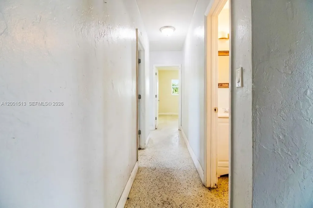 680 SW 31st Avenue Fort Lauderdale FL 33312