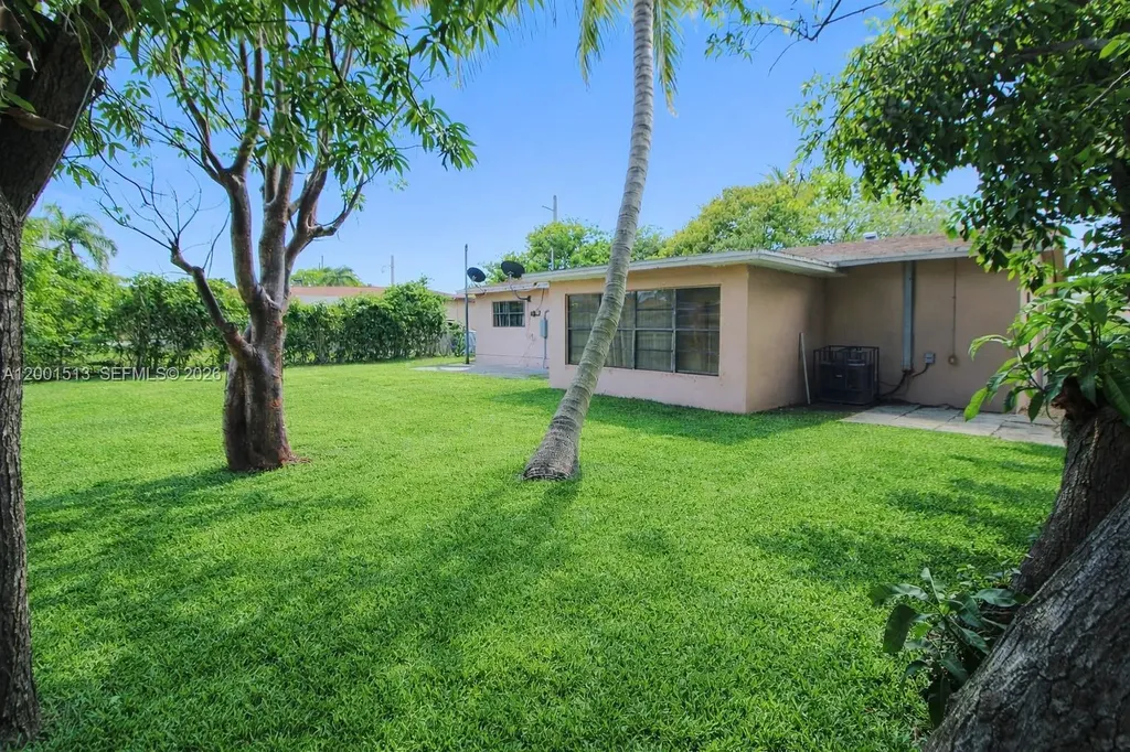 680 SW 31st Avenue Fort Lauderdale FL 33312