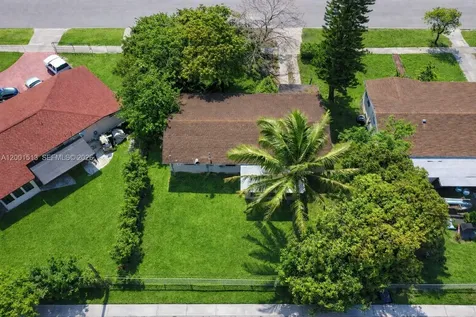 680 SW 31st Avenue Fort Lauderdale FL 33312