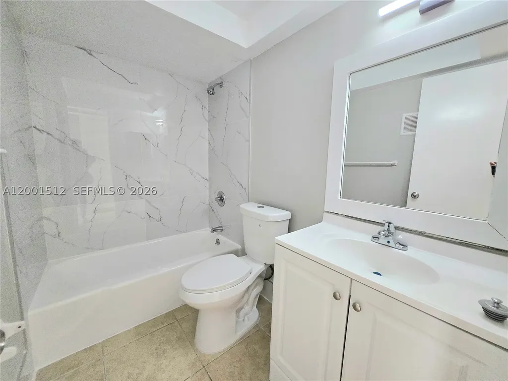 335 SW 20th Street Fort Lauderdale FL 33315