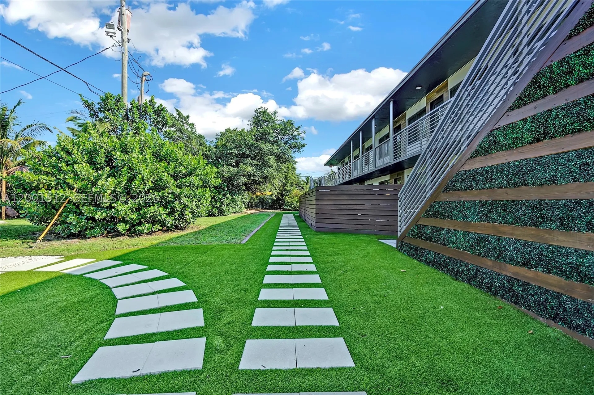 335 SW 20th Street Fort Lauderdale FL 33315