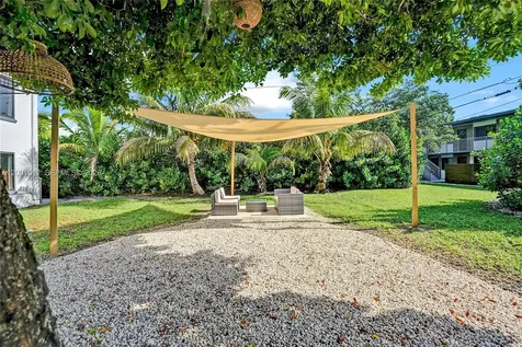 335 SW 20th Street Fort Lauderdale FL 33315