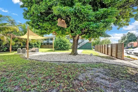 335 SW 20th Street Fort Lauderdale FL 33315