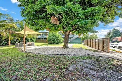 335 SW 20th Street Fort Lauderdale FL 33315
