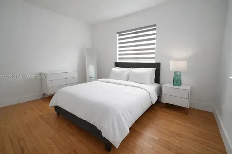 817 W 39th Street Miami Beach FL 33140