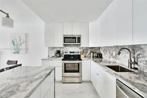 19370 Collins Avenue Sunny Isles Beach FL 33160