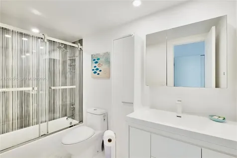 19370 Collins Avenue Sunny Isles Beach FL 33160