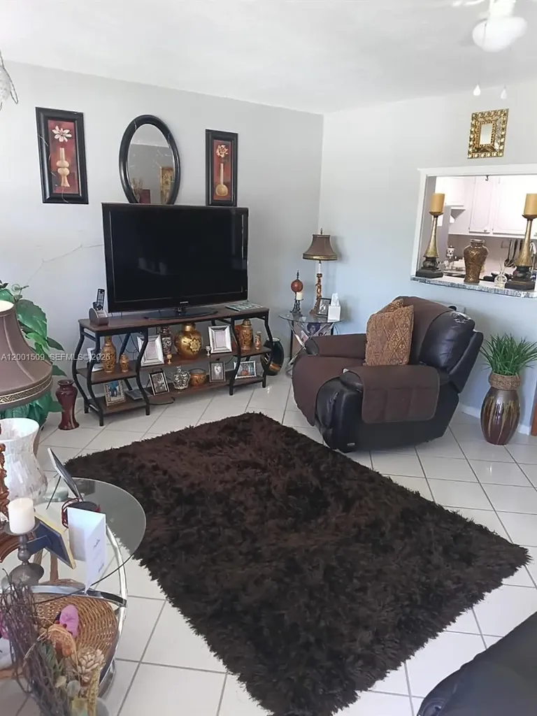 71 Waltham C West Palm Beach FL 33417