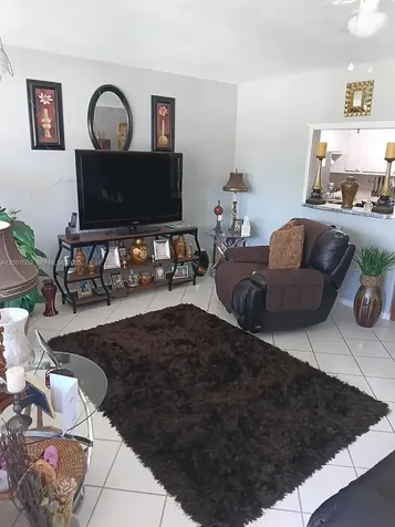 71 Waltham C West Palm Beach FL 33417