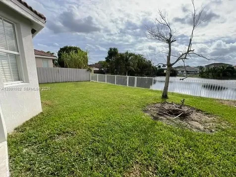 16568 SW 54th Street Miami FL 33185