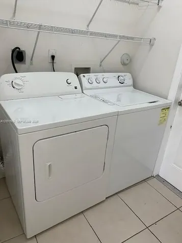 16568 SW 54th Street Miami FL 33185