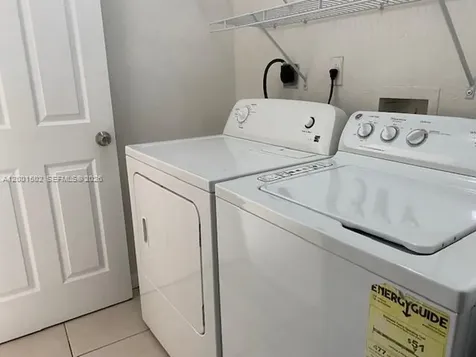 16568 SW 54th Street Miami FL 33185