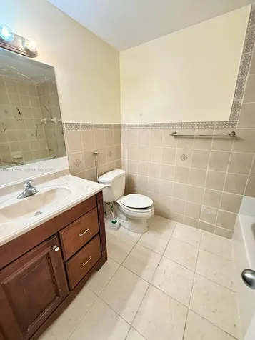 2750 N 34th Avenue Hollywood FL 33021