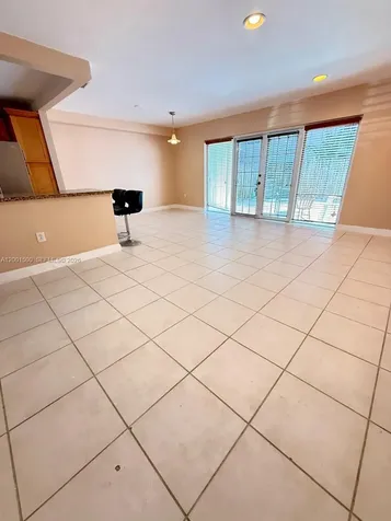 2750 N 34th Avenue Hollywood FL 33021