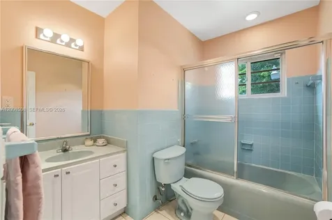 3240 SW 96th Avenue Miami FL 33165