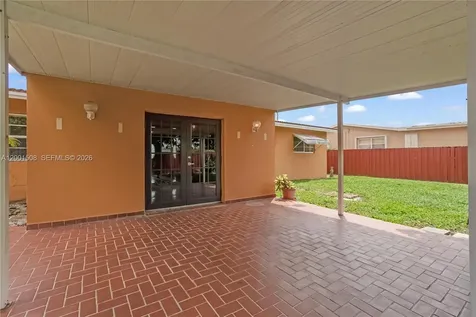 3240 SW 96th Avenue Miami FL 33165