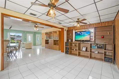 3240 SW 96th Avenue Miami FL 33165